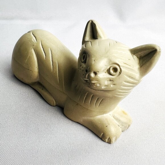 Hand-Carved Vintage Kitty Cat Soapstone Sculpture Stone Feline Figurine - Picture 4 of 10